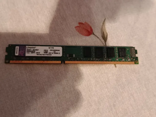 Memoria RAM DDR3 4GB Kingston KVR1333D3N9