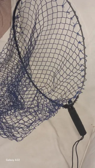 Retino da pesca in acciaio armonico