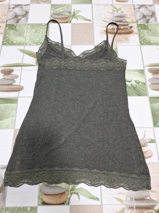 Camiseta tirantes  encaje