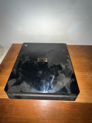 PS4 Ed. Especial FFXV + Mando PS5