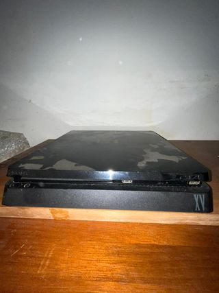 PS4 Ed. Especial FFXV + Mando PS5