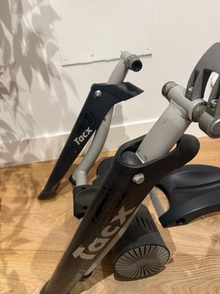 Rodillo Tacx Bushido Smart Entrenamiento