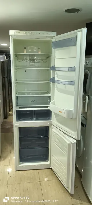 NEVERA COMBI EDESA NO FROST ENERGÍA A+