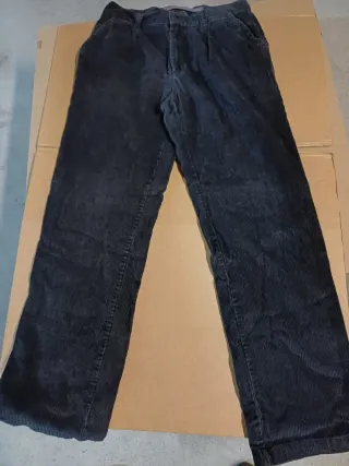 Pantalón pana y zapatos Emidio Tucci
