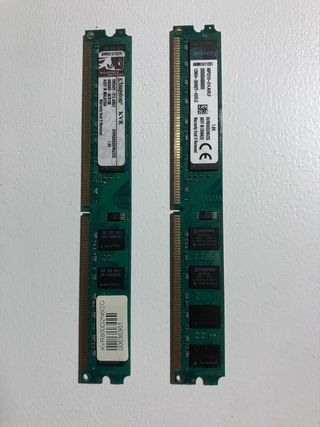 2x Kingston DDR2 RAM 2GB KVR800D2N6/2G