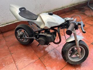 Minimoto de gasolina Repsol Honda