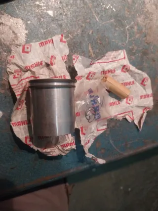 Pistón Mahle 40.3 