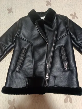 Chaqueta Zara Piel Negra Talla M