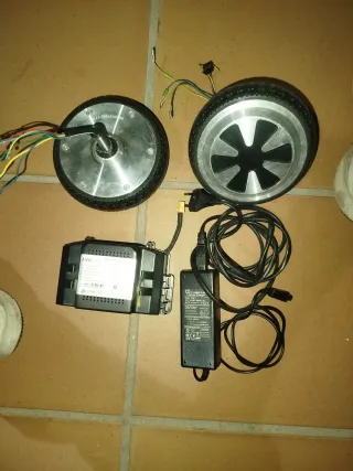 Piezas Hoverboard: Ruedas, Batería y Cargador