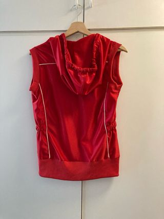 Top sin mangas rojo talla S