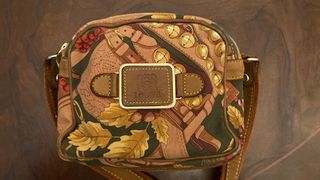 Bolso Loewe auténtico motivos florales