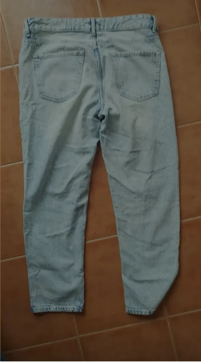 Vaqueros anchos hombre Bershka