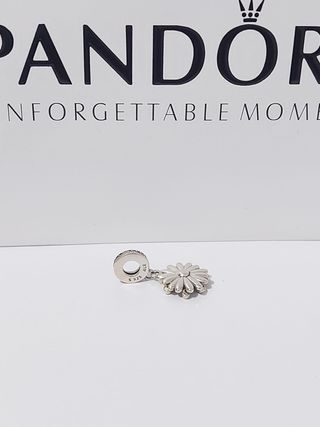 Charm Pandora Flor Circonitas Plata