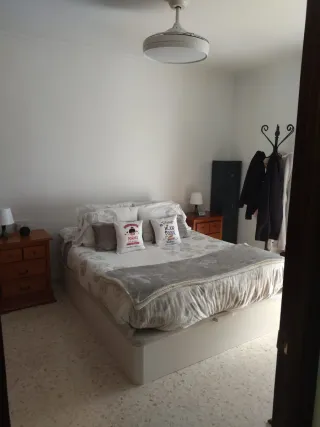 Comodini in rovere.
