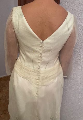 Vestido de Novia Beige