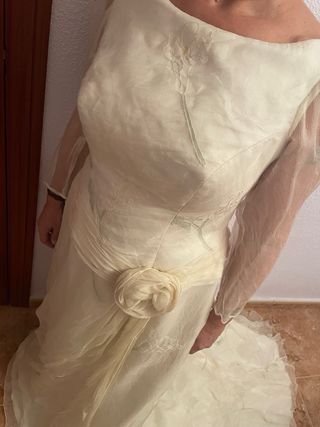 Vestido de Novia Beige