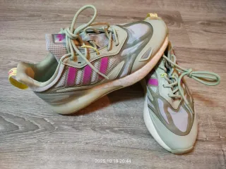 Adidas Zapatillas Verdes y Rosas