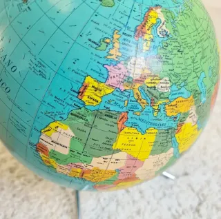 Globo terráqueo Dalmau Carles Pla. Vintage, 50s.