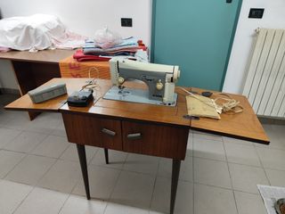 Macchina da cucire Necchi Supernova Julia