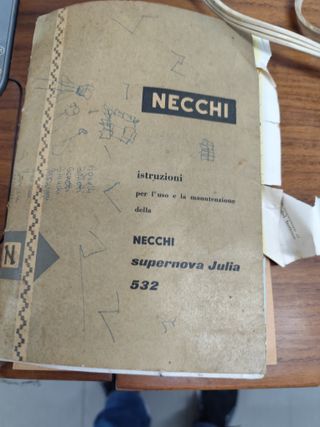 Macchina da cucire Necchi Supernova Julia