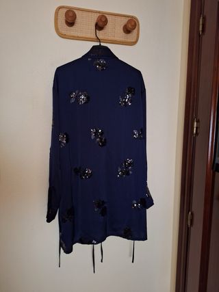 Kimono Zara azul marino lentejuelas Talla M