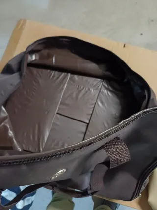 Bolsos y nevera térmica