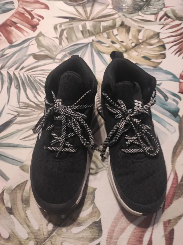 Zapatillas Adidas Negras Lockdown