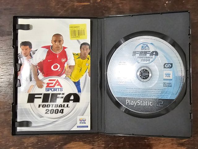 FIFA Football 2004 PS2