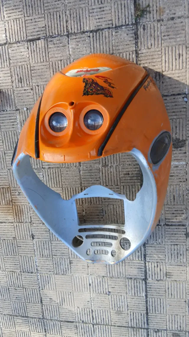 Carene Malaguti F12 Arancio