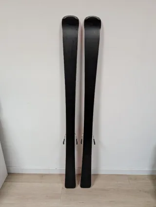 ESQUIS 150 ROSSIGNOL