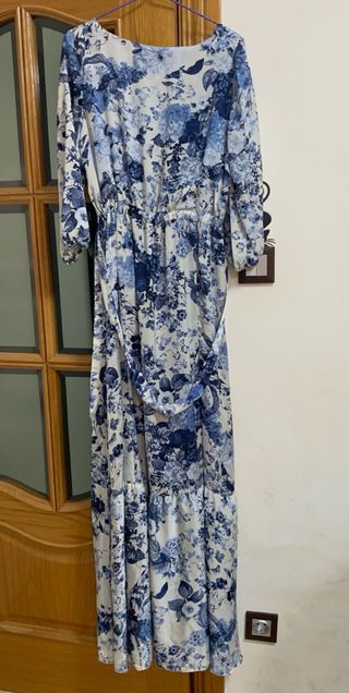 Vestido largo Dolores Promesas floral azul