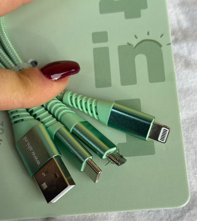 Portachiavi 4 in 1 Cavo Ricarica Anguria