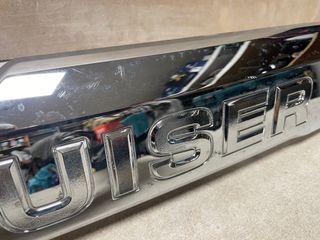 Embellecedor matrícula Land Cruiser 150