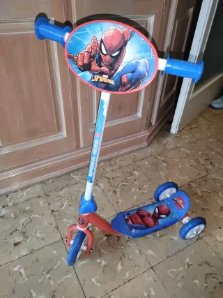 Patinete Spiderman Ruedas Infantil