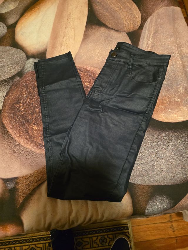 Pantaloni blu navy effetto pelle