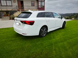 Toyota Avensis 2016