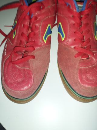 Zapatillas Futsal Joma Rojas y Azules