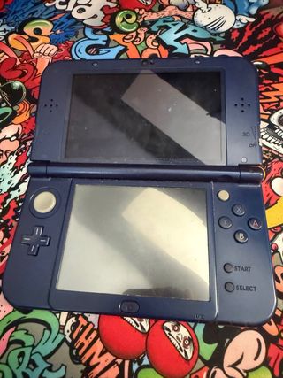 Nintendo 3DS XL Azul
*FUNCIONAL*