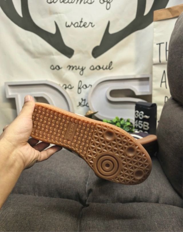 Adidas Samba OG burdeos Talla 39