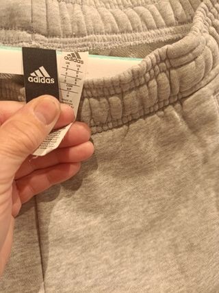 Pantalón Adidas Gris Talla M