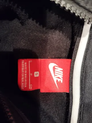 Chaqueta Nike Air Negra y Roja Talla S