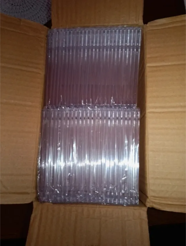 Porta carte con chiusura magnetica