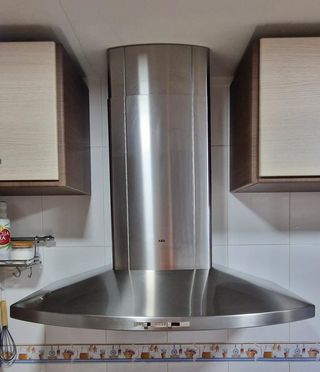 Campana Extractora Decorativa AEG - Acero Inox