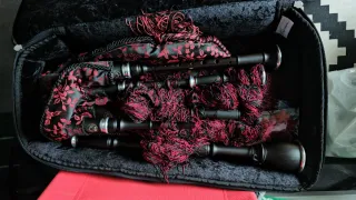 Gaita Gallega en DO de granadillo con Funda.