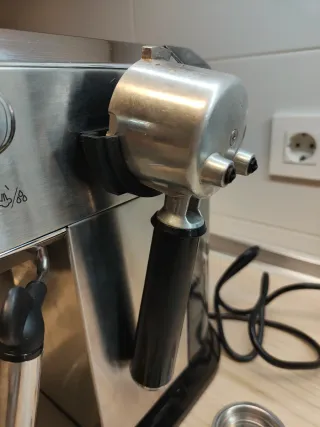 Cafetera Delonghi y Molinillo Graef