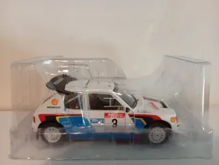 Peugeot 205 T16 1/18
