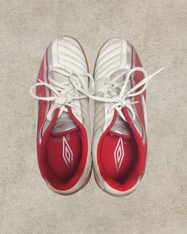 Zapatillas Umbro Fútbol Sala Blancas/Rojas