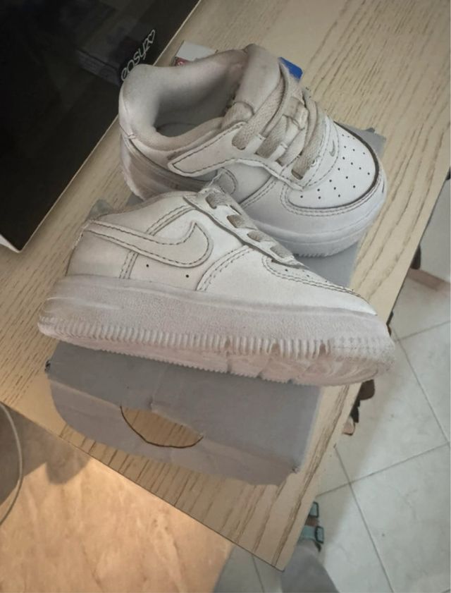 Scarpe Nike Air Force 1 Bambino Bianche