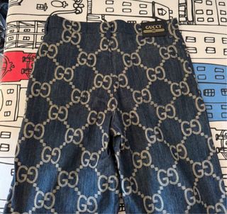 Vaqueros cortos Gucci GG Monogram