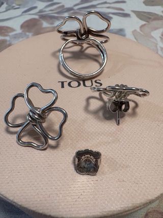 Conjunto Tous: Anillo y Pendientes Trébol